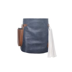 Karlowsky Leder Vorbinder 59 x 40 cm unisex Nieten Metallring Echtleder Rindsleder handgearbeitet Tinte/Cognac